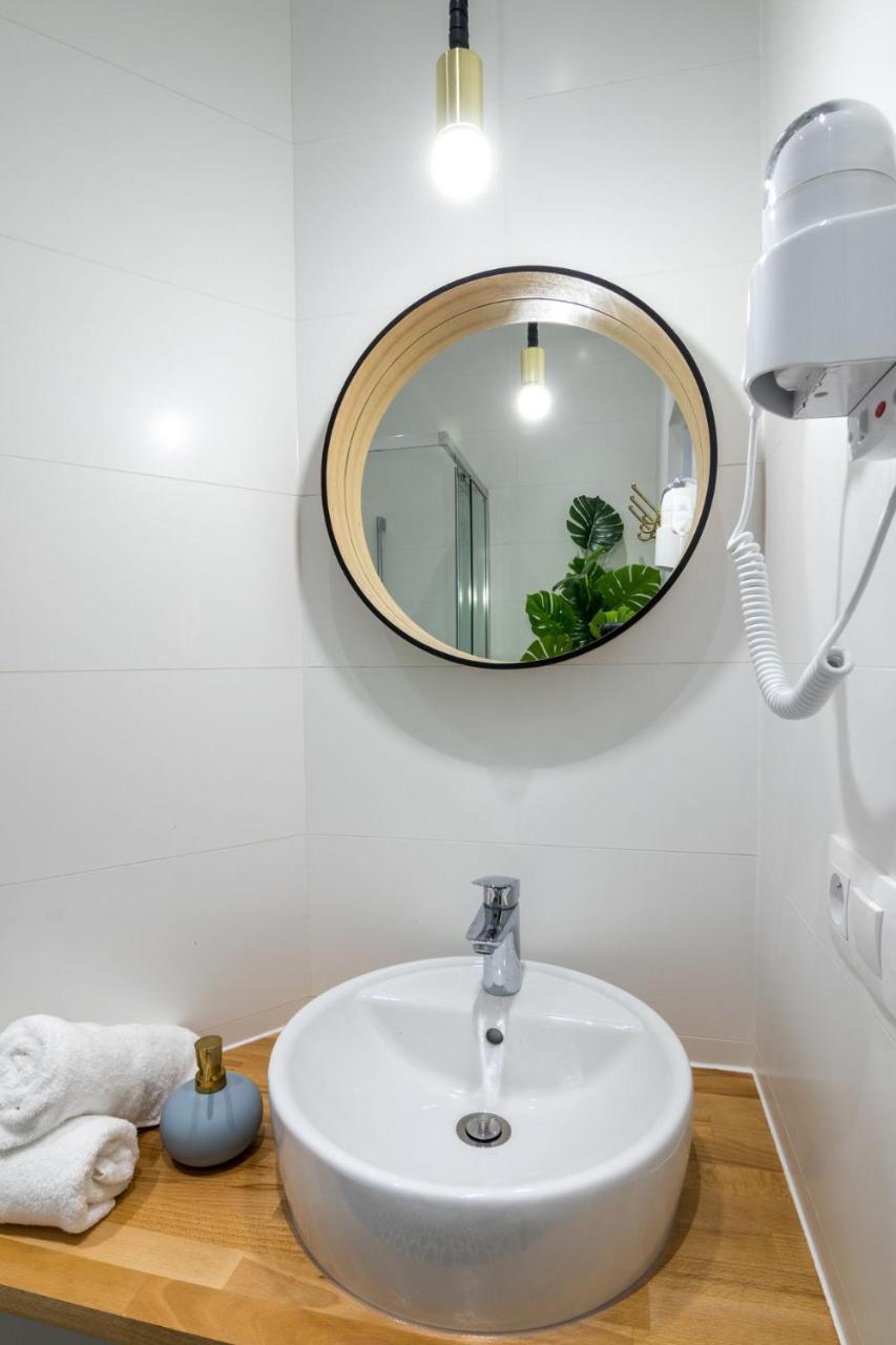 Apartment Nearto Old Town Kraszewskiego Street Krakow Exterior photo